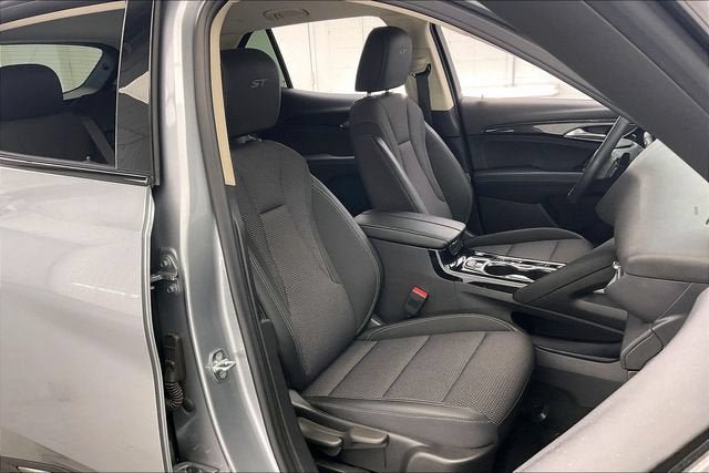 Certified 2023 Buick Envision Preferred w/ Sport Touring Package AWD/4WD image 7