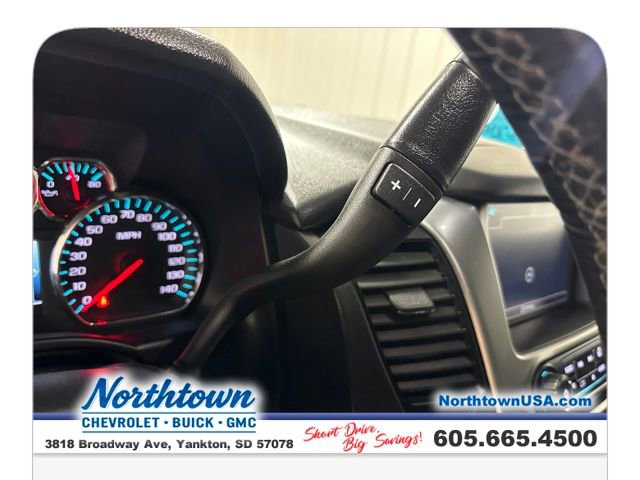 Used 2020 Chevrolet Suburban Premier image 24