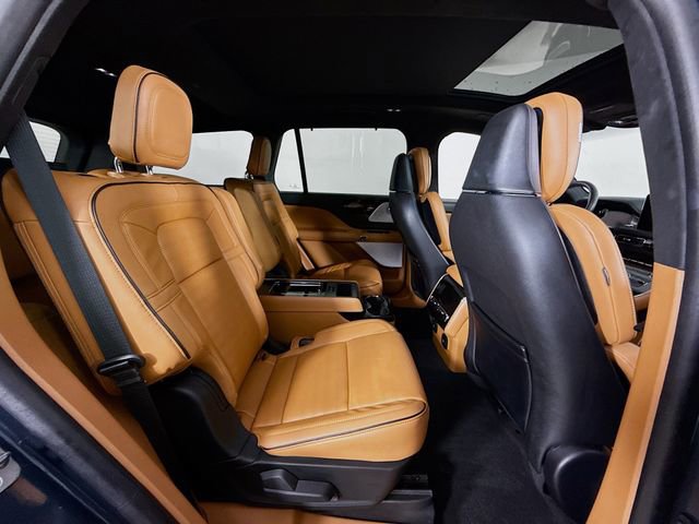 Used 2023 Lincoln Aviator Black Label w/ Dynamic Handling Package image 30