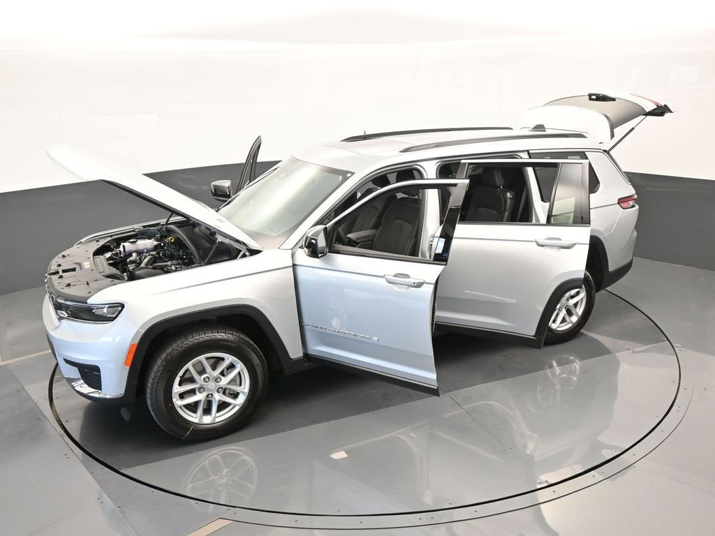 Used 2024 Jeep Grand Cherokee L Laredo image 54