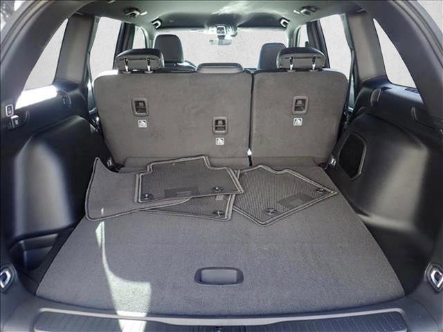 New 2026 Jeep Grand Cherokee Limited image 8