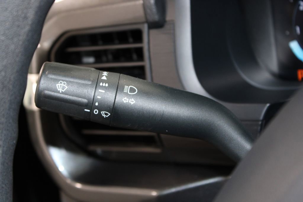 Used 2024 Ford F150 STX image 39