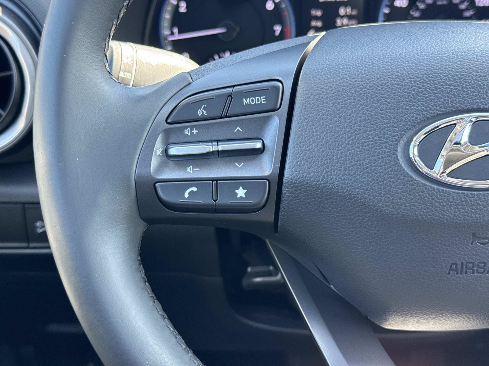Used 2023 Hyundai Kona SEL w/ Convenience Package AWD/4WD image 10