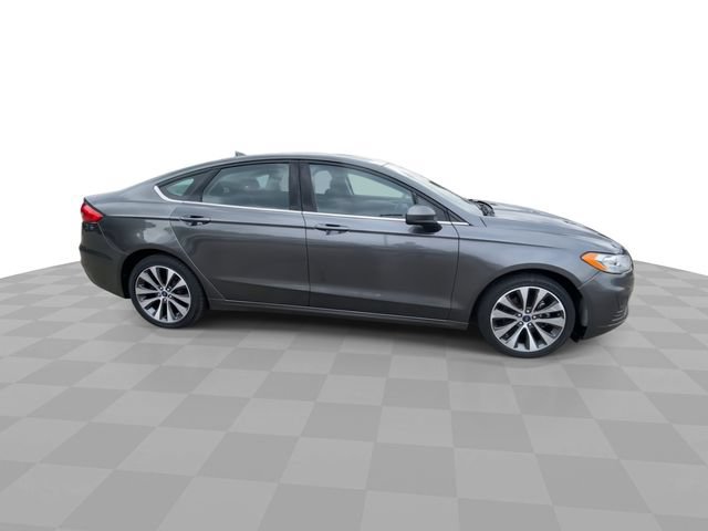 Used 2020 Ford Fusion SE AWD/4WD image 3