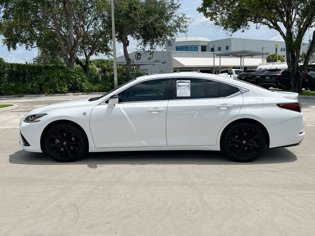 Certified 2023 Lexus ES 350 F Sport w/ Accessory Package (Z2) FWD image 4