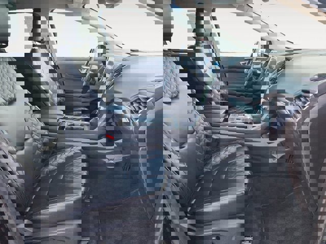 Used 2024 Ford Edge Titanium image 15