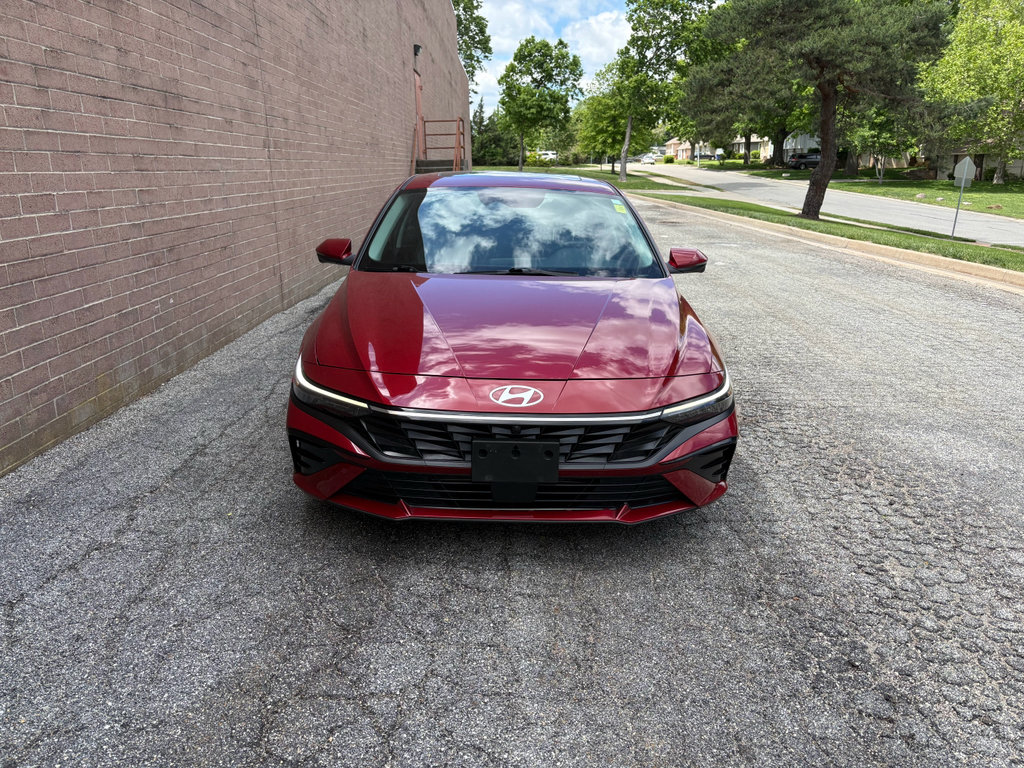 Used 2024 Hyundai Elantra Limited FWD image 8