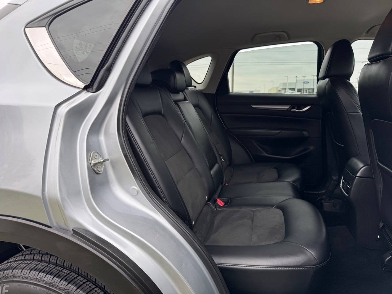 Used 2017 MAZDA CX-5 Touring AWD/4WD image 12