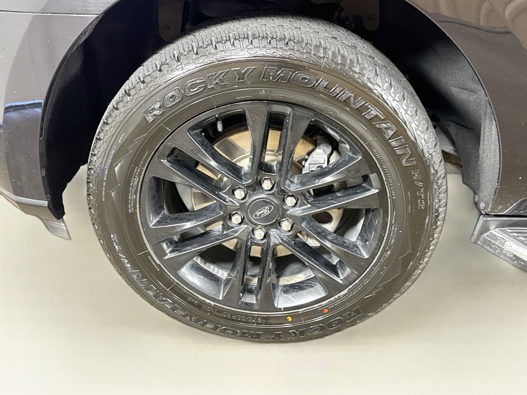 Used 2022 Ford Expedition XLT RWD image 41