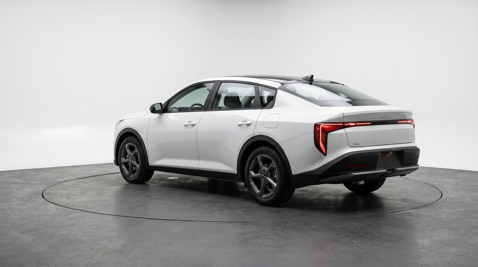 Used 2025 Kia K4 FWD image 6