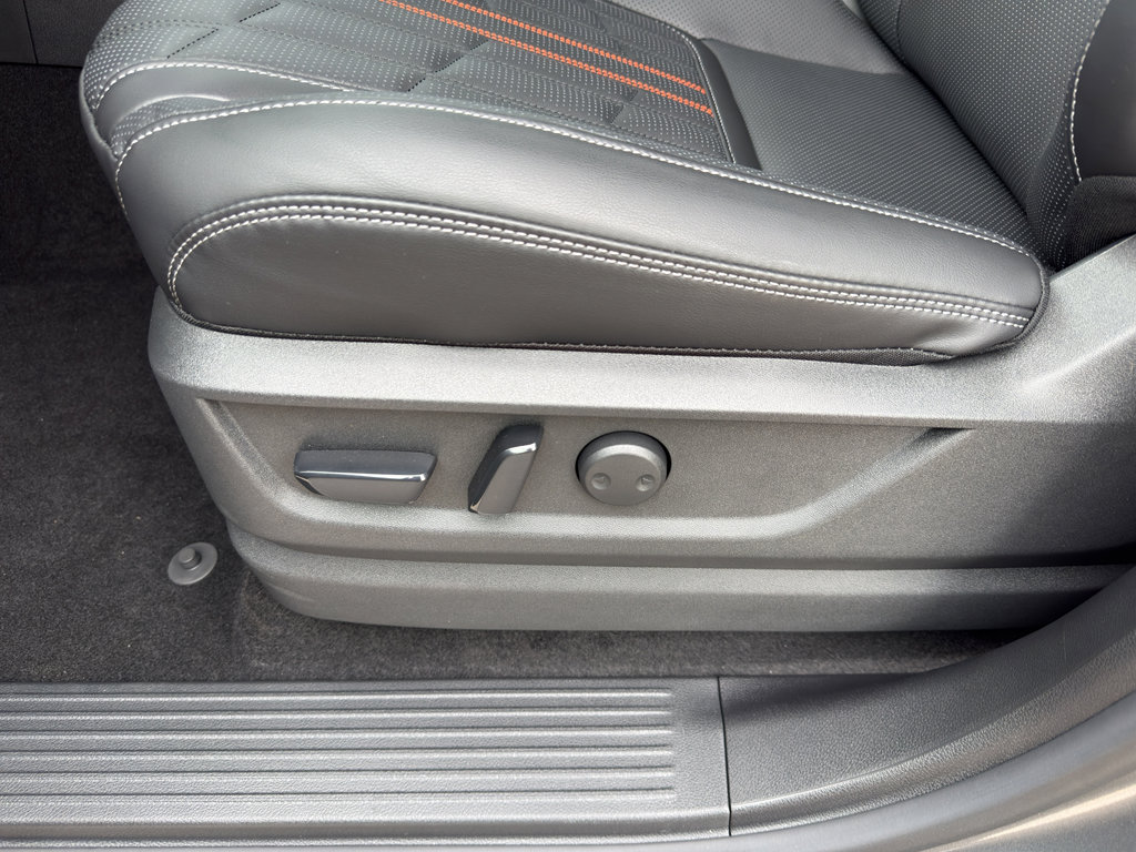 New 2026 Nissan Armada PRO-4X w/ Captain's Chari Seat Package image 14