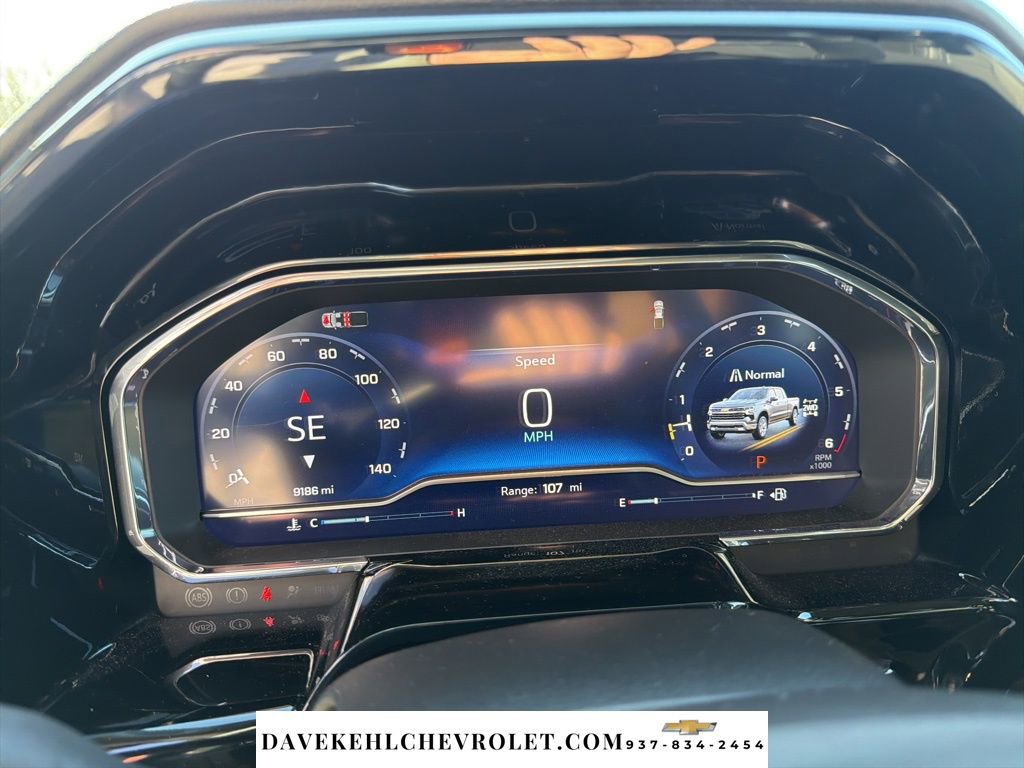 Used 2025 Chevrolet Silverado 1500 LTZ w/ LTZ Premium Package image 41