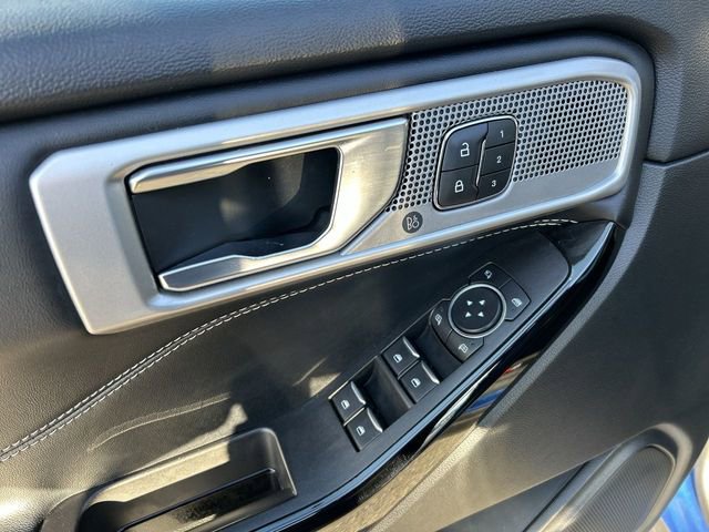 Used 2022 Ford Explorer ST w/ Equipment Group 401A AWD/4WD image 16
