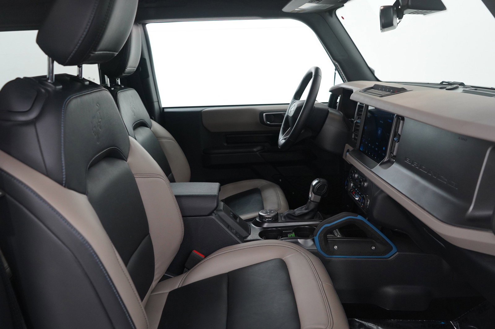 Used 2024 Ford Bronco Wildtrak image 10