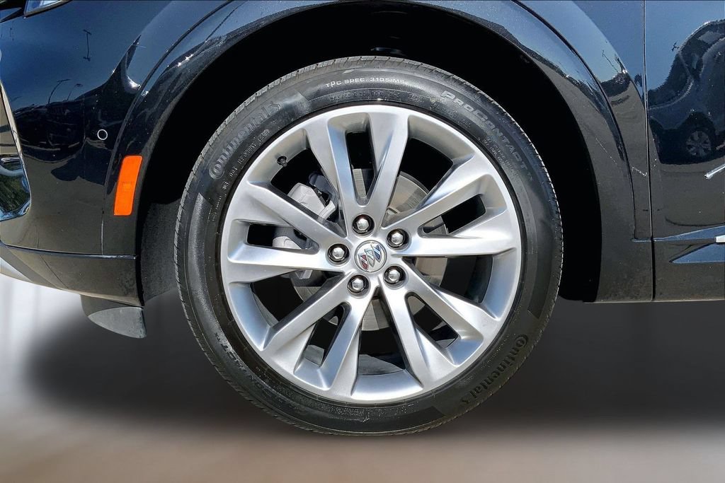 Used 2023 Buick Envision Avenir FWD image 9