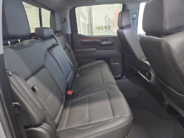 Used 2025 GMC Sierra 1500 Denali w/ Denali Reserve Package AWD/4WD image 32