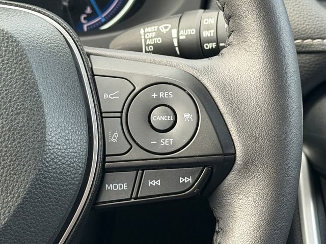 Certified 2025 Toyota RAV4 XLE w/ Convenience Package image 28