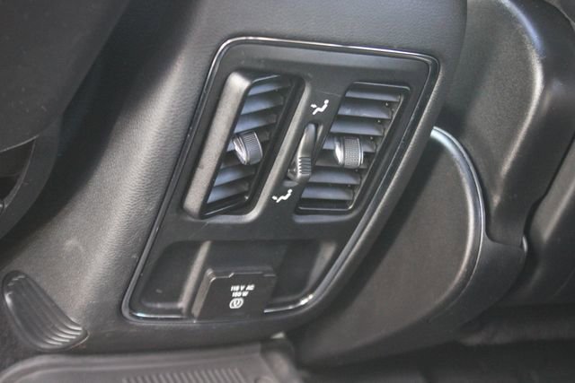 Used 2020 Jeep Grand Cherokee Altitude AWD/4WD image 24