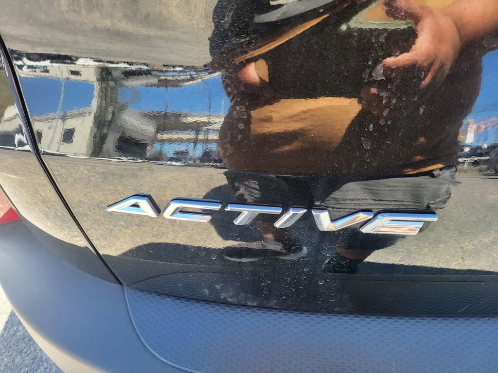 Used 2025 Ford Escape Active image 10