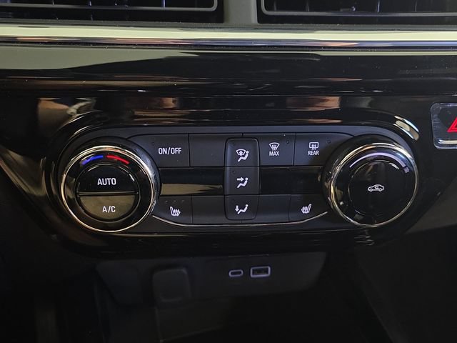 Certified 2026 Chevrolet Trax RS w/ Driver Confidence Package FWD image 19