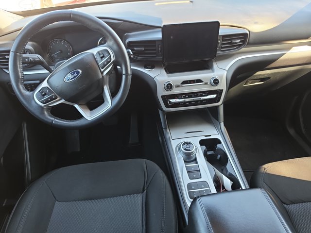 Used 2023 Ford Explorer XLT RWD image 16