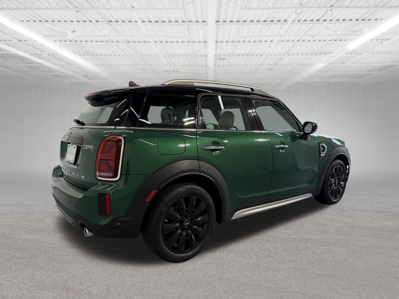 Used 2024 MINI Cooper Countryman S w/ Signature Upholstery Package FWD image 6