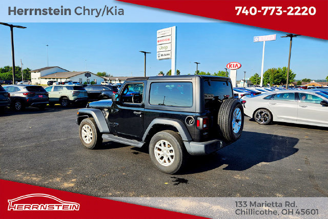 Used 2023 Jeep Wrangler Sport AWD/4WD image 5