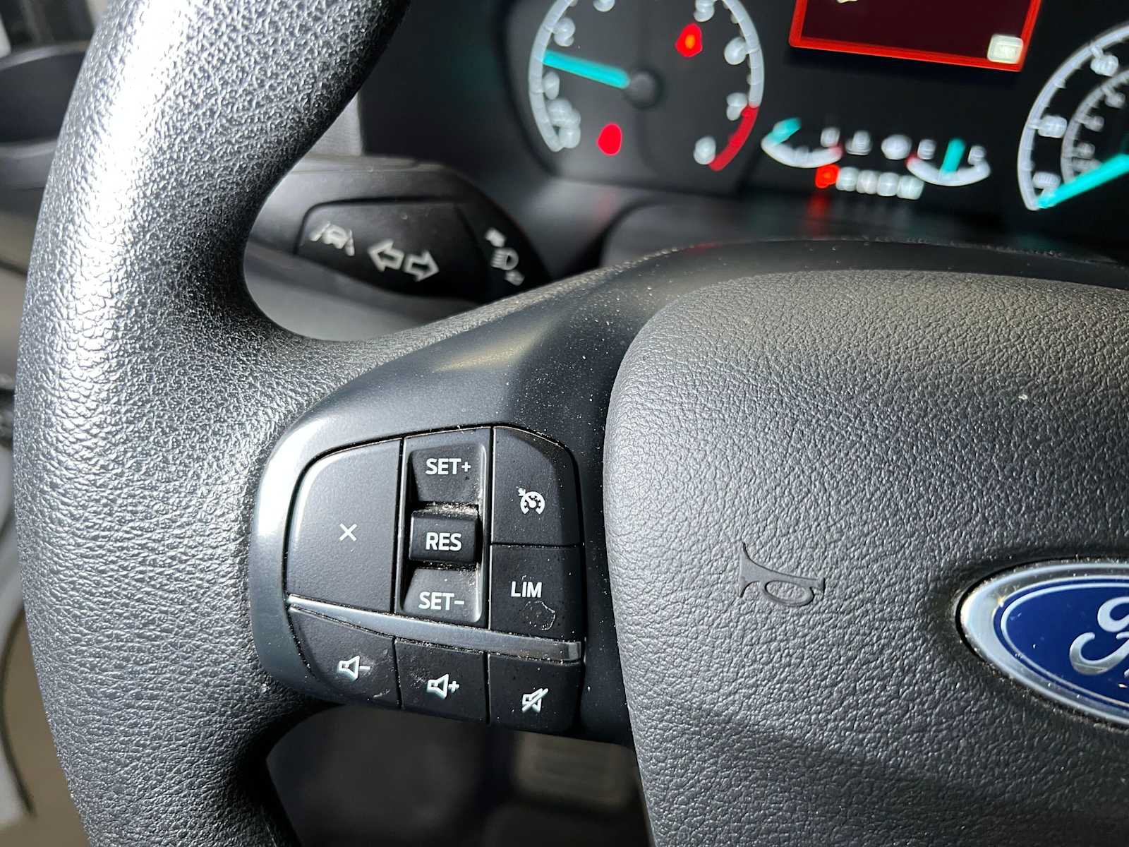 Used 2023 Ford Transit 350 XLT RWD image 26