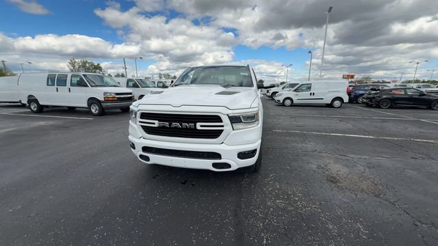 Used 2023 RAM 1500 Laramie AWD/4WD image 3