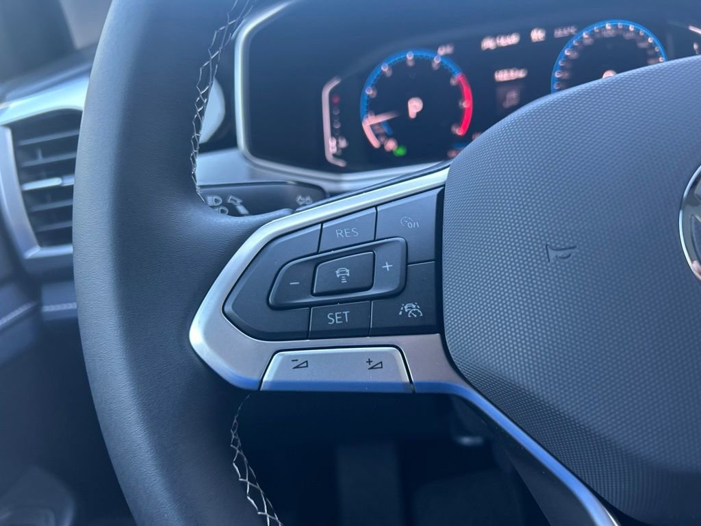 New 2026 Volkswagen Taos SEL image 20