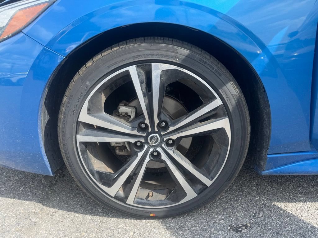 Used 2022 Nissan Sentra SR w/ Electronics Package FWD image 21