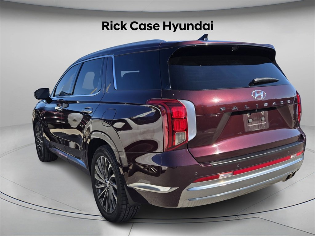 Used 2023 Hyundai Palisade Calligraphy w/ Cargo Package image 6
