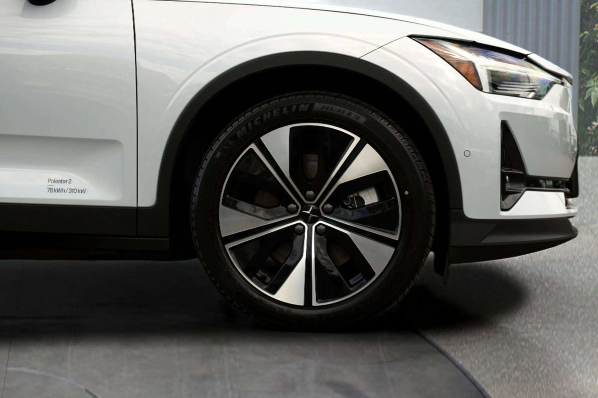 Used 2024 Polestar Polestar 2 AWD/4WD image 9
