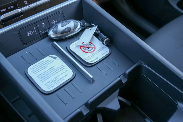 New 2026 Hyundai Santa Fe SEL image 18