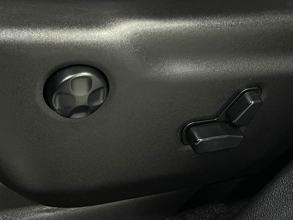 Used 2018 Dodge Durango R/T w/ Trailer Tow Group IV image 18