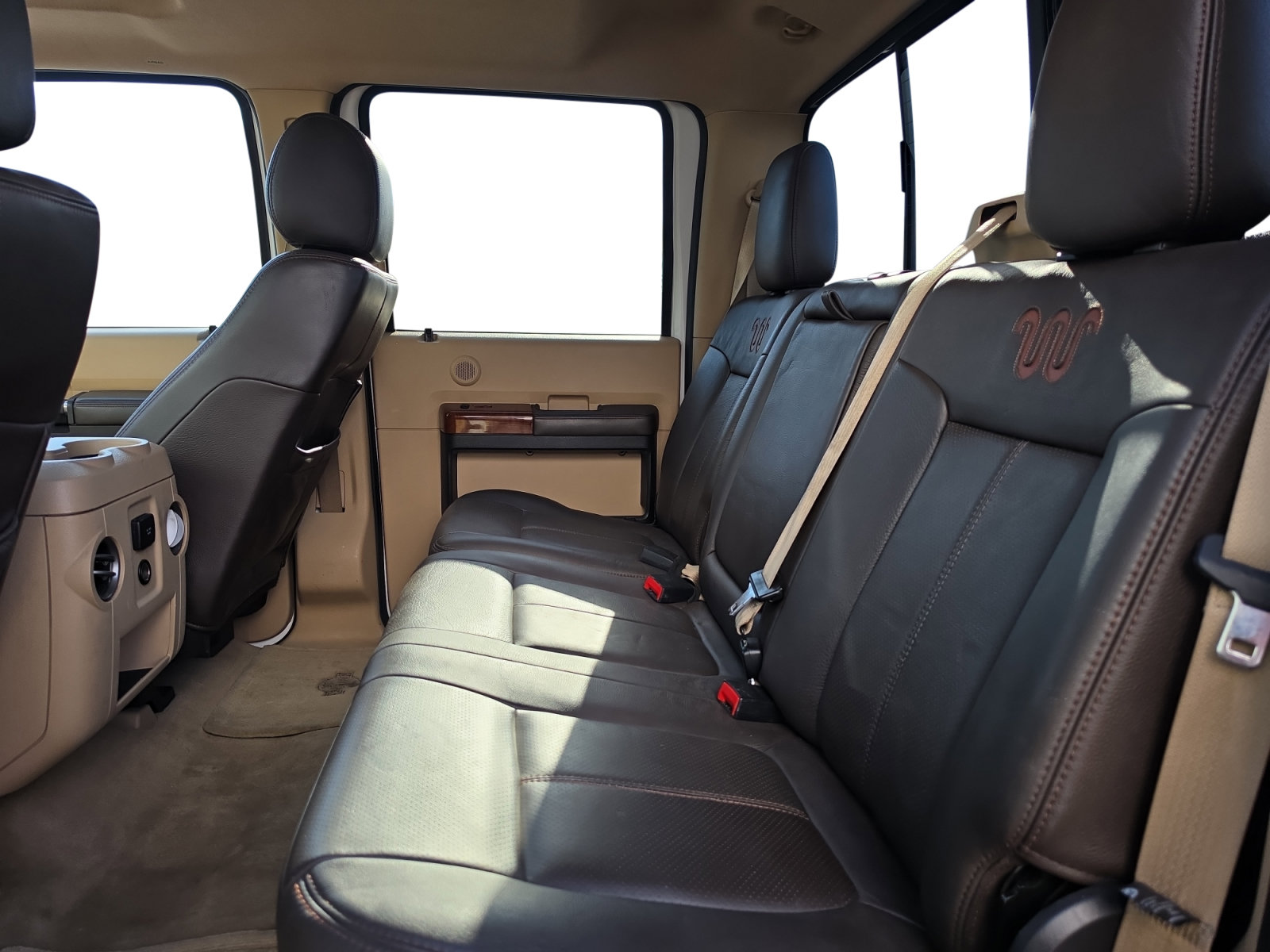 Used 2016 Ford F350 King Ranch w/ FX4 Off-Road Package AWD/4WD image 25