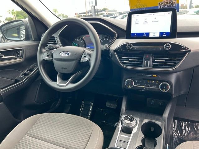 Used 2022 Ford Escape SE image 43