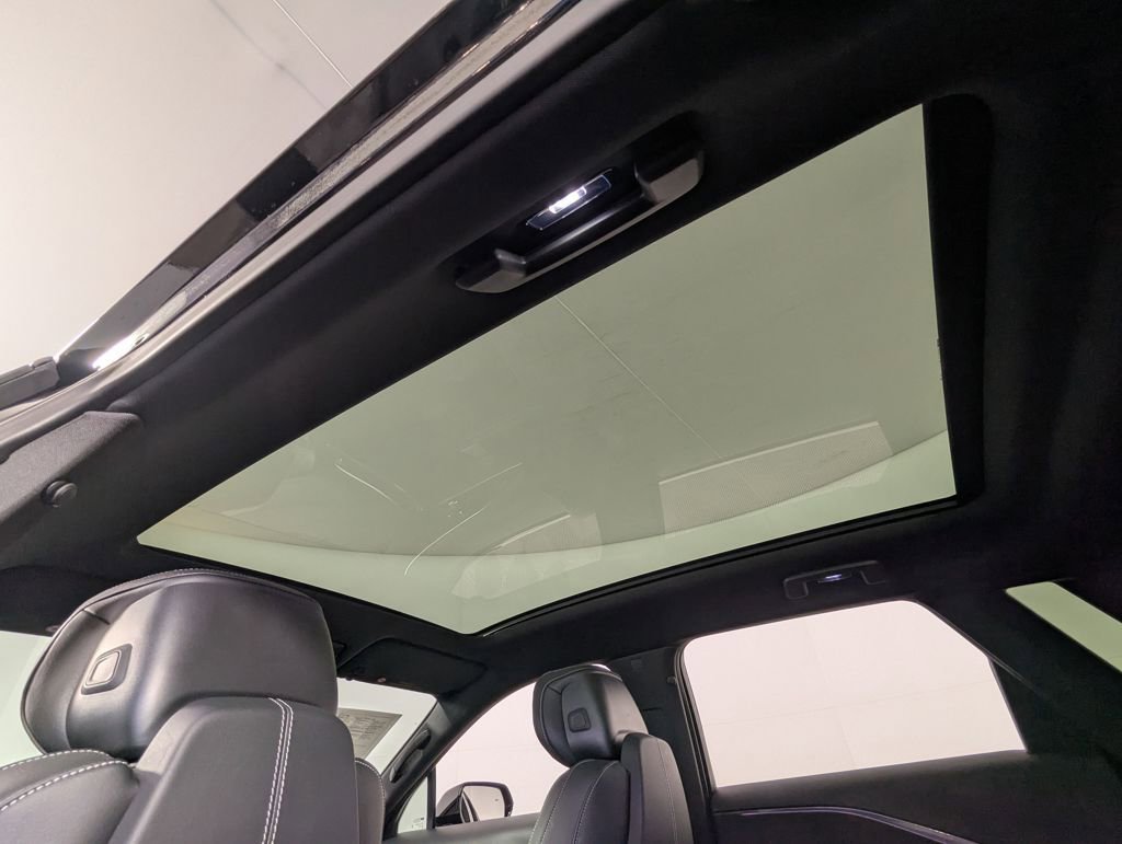 Used 2024 Cadillac Lyriq Sport image 65