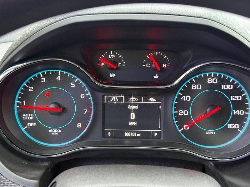 Used 2017 Chevrolet Cruze LT image 22