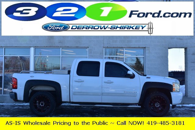 Used 2010 Chevrolet Silverado 1500 LTZ w/ Convenience Package image 3