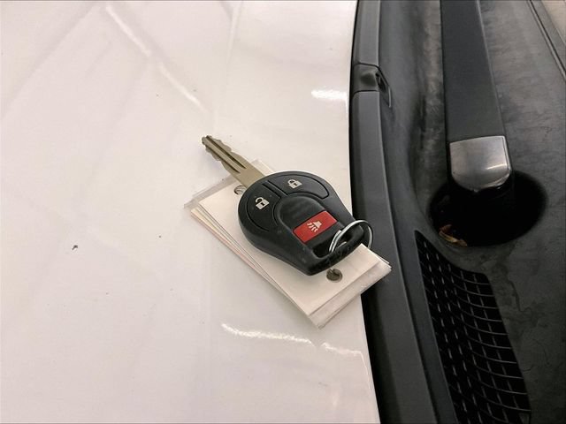 Used 2016 Nissan Versa Note SV FWD image 10