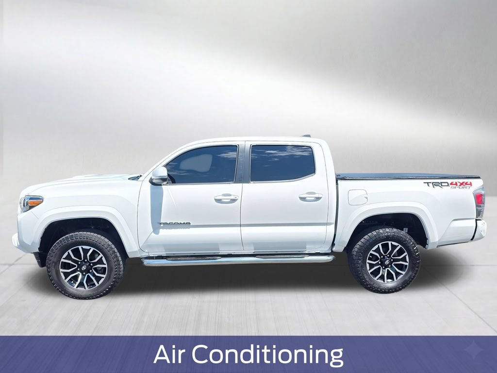 Used 2021 Toyota Tacoma TRD Sport AWD/4WD image 3