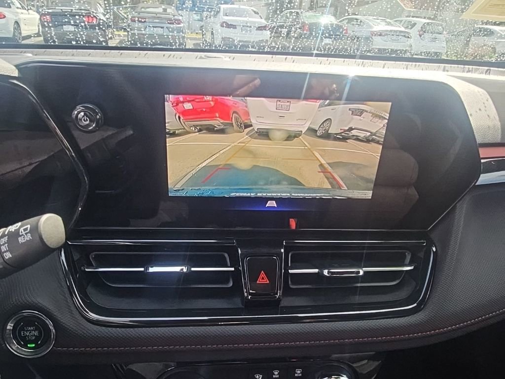 Used 2024 Chevrolet TrailBlazer RS w/ Driver Confidence Package image 11