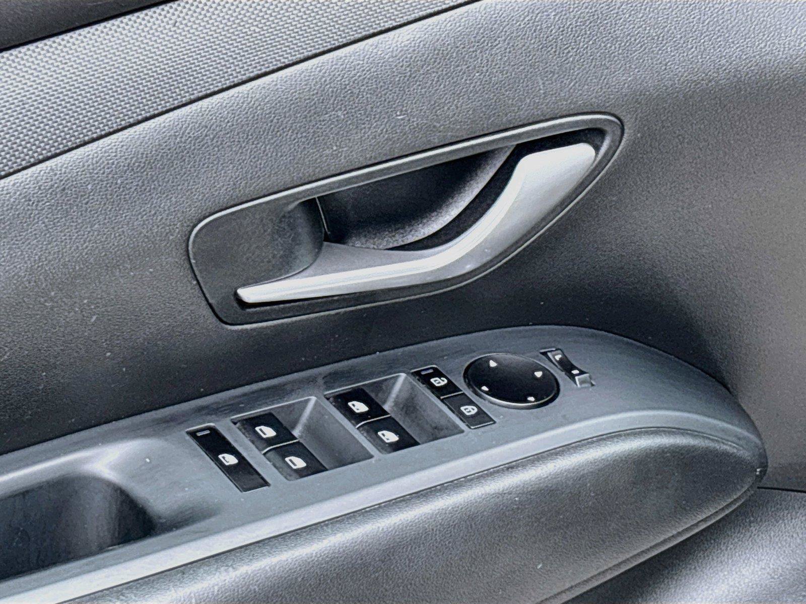 Certified 2025 Hyundai Tucson SEL AWD/4WD image 20