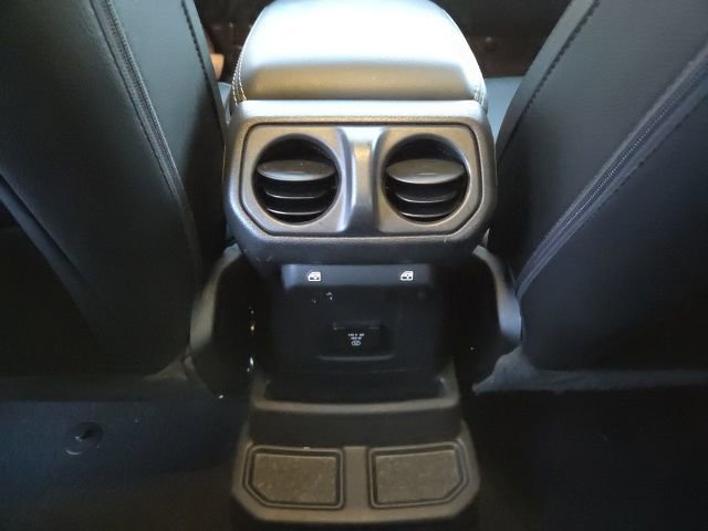 Used 2023 Jeep Wrangler Unlimited Sahara w/ Cold Weather Group image 21