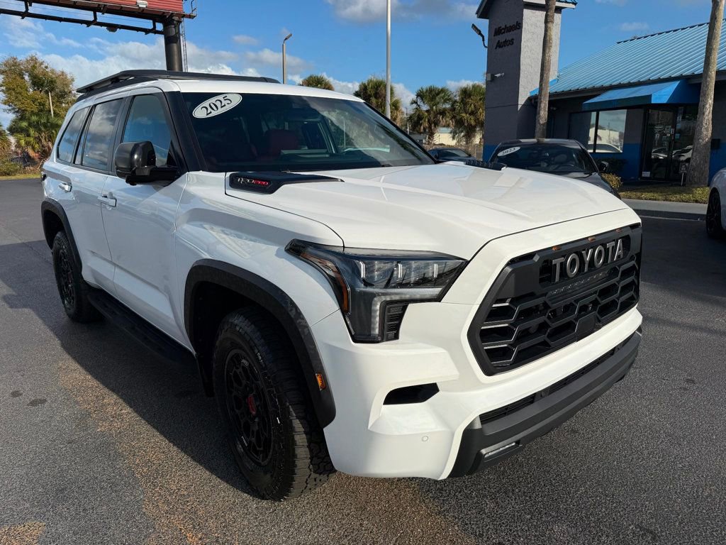 Used 2025 Toyota Sequoia TRD Pro AWD/4WD image 3