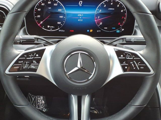 Used 2025 Mercedes-Benz C 300 4MATIC Sedan image 8