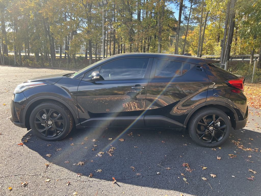 Used 2022 Toyota C-HR Nightshade FWD image 6