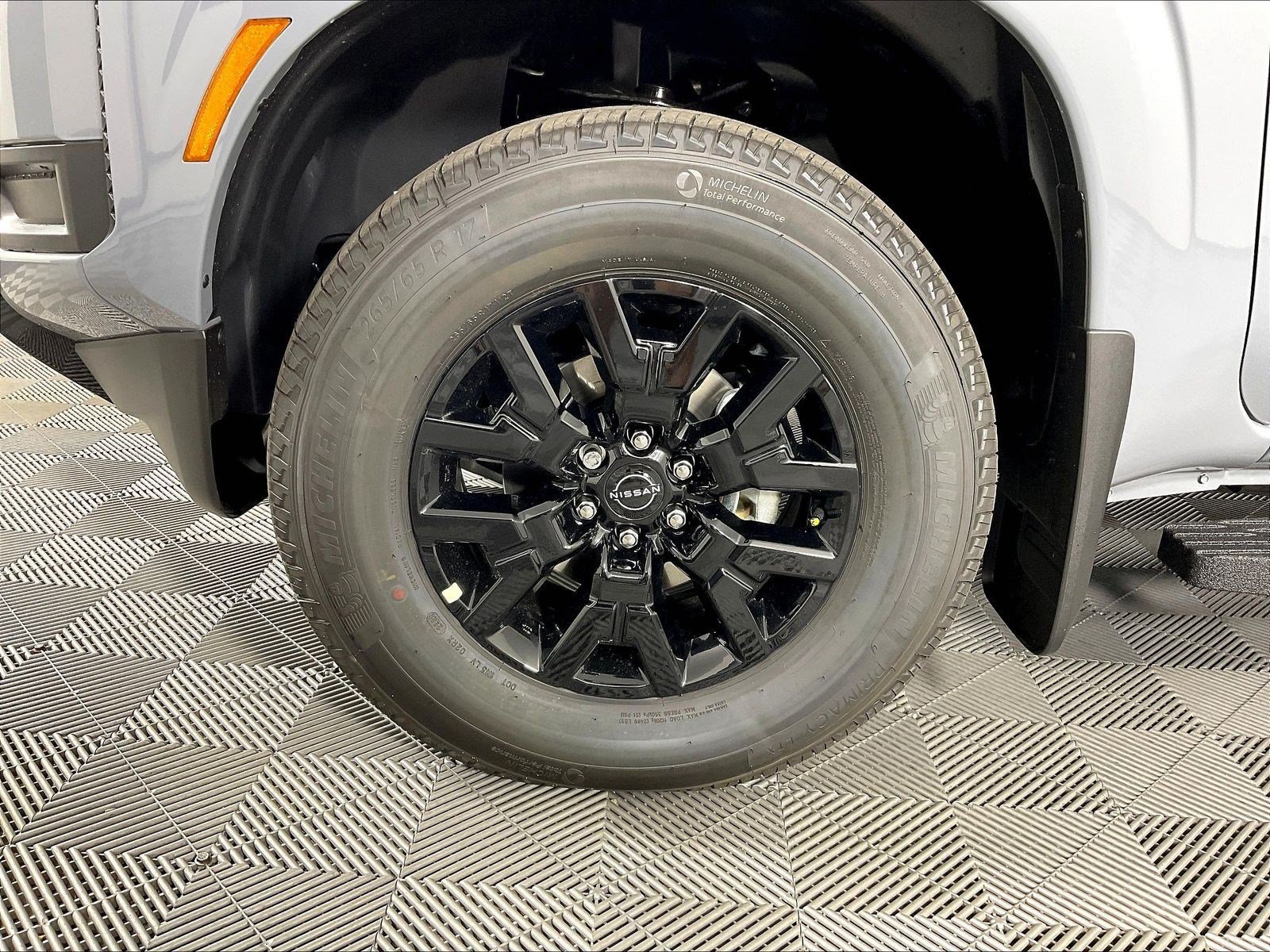 New 2027 Nissan Frontier SV w/ SV Convenience Package AWD/4WD image 23