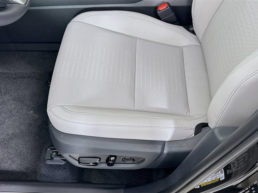 New 2026 Lexus TX 350 AWD image 21